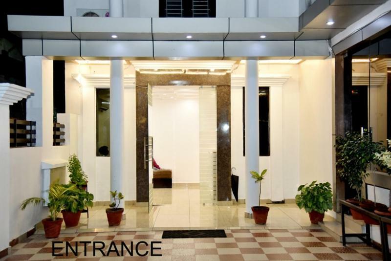 Hotel Royal Classic Bareilly Exterior foto
